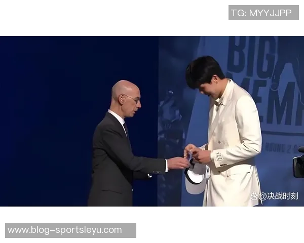 拓记:批评杨瀚森不如关注克罗宁的选秀策略与决策失误 拓记:批评杨瀚森不如关注克罗宁的选秀策略与决策失误